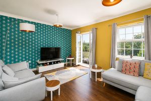 Lounge- click for photo gallery